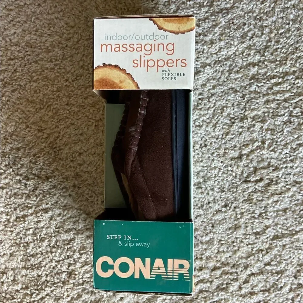 NWB Conair Massaging Brown Slipper Slip On Size 8-10